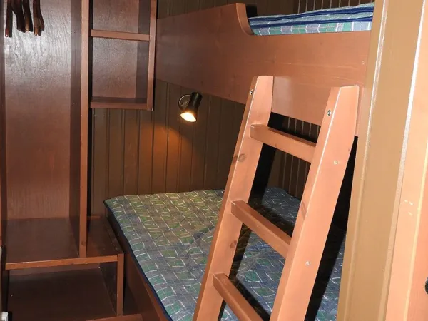 Stöten Mitt de Luxe, 4+2 bäddar M552, Mot backen