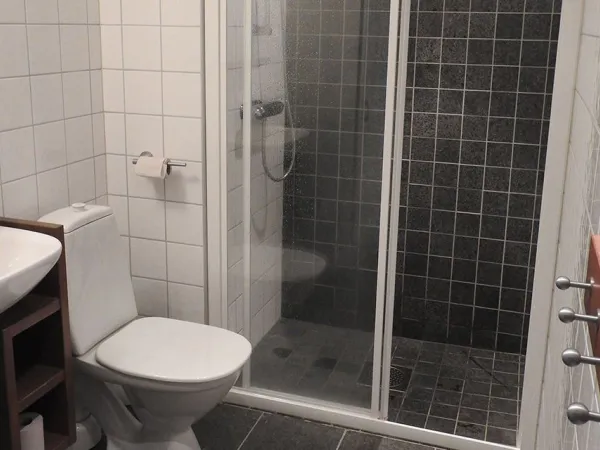 Stöten Mitt de Luxe, 4+2 bäddar M552, Mot backen