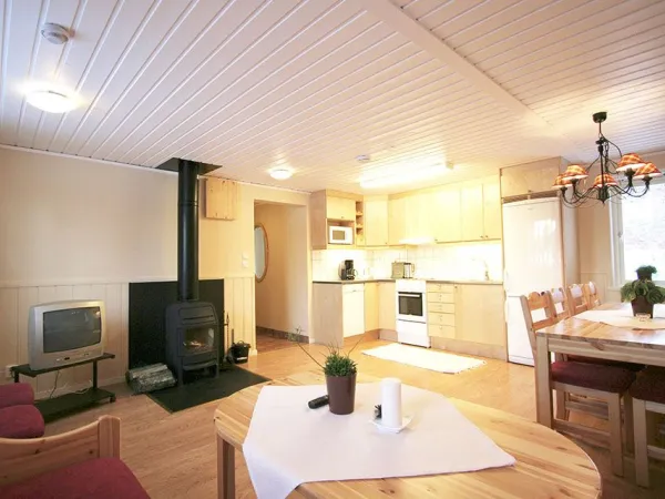 Stöten Ranch Storstuga R19  djurtillåten