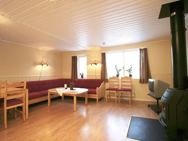 Stöten Ranch Storstuga R19  djurtillåten
