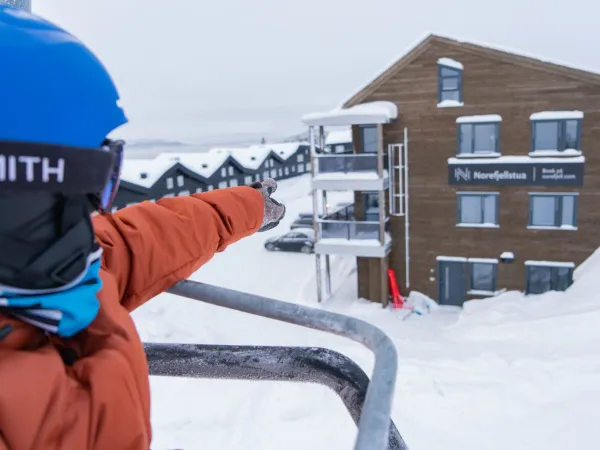 Skipasspaket till Norefjellstua på påsklovet vecka 15 (mån-sön)