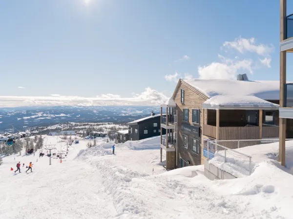 Skipasspaket till Norefjellstua på påsklovet vecka 15 (mån-sön)