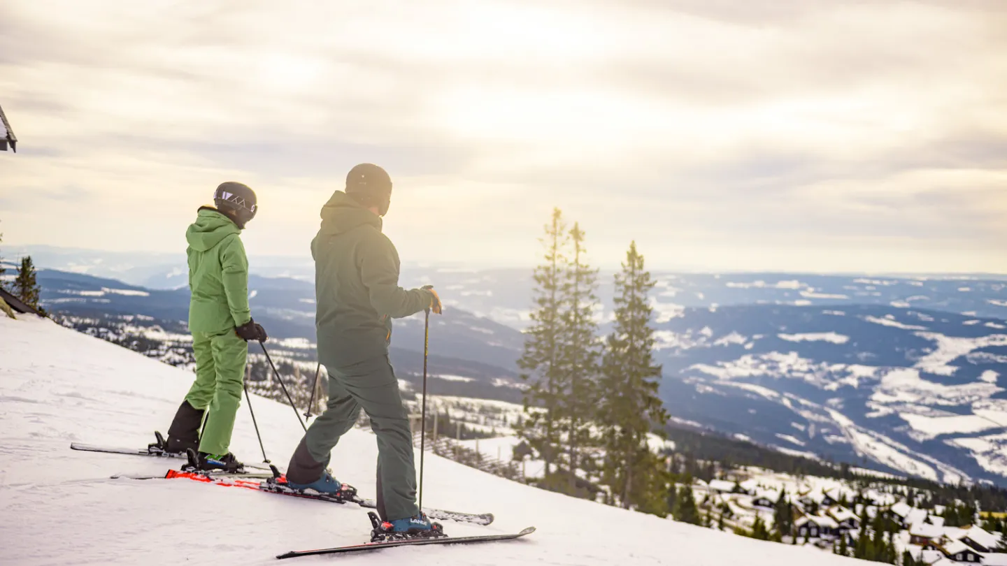 Två skidåkare i Hafjell